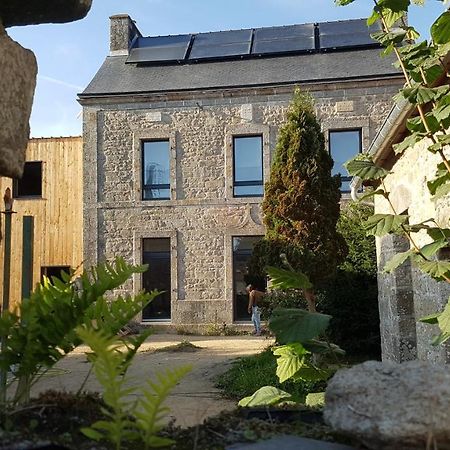 A La Belle Etoile Hotel Mellionnec Exterior photo
